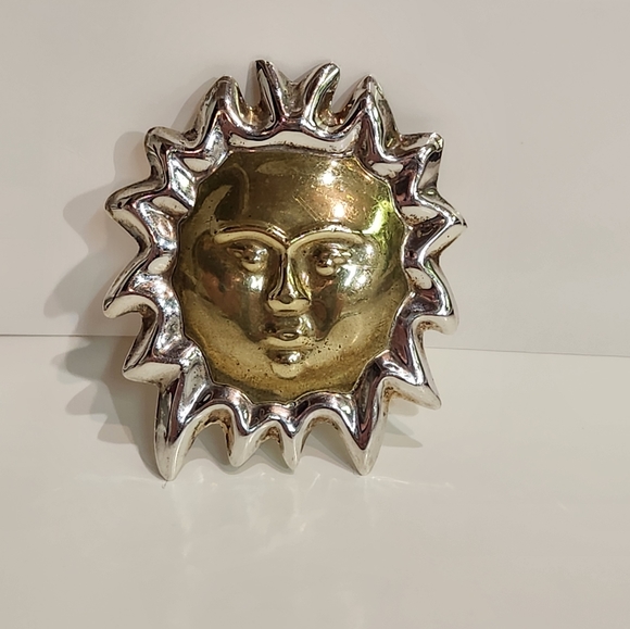 Genuine Vintage Sterling Silver & Gold "2-Tone" SUN Face Pendant/ Brooch - Picture 9 of 12